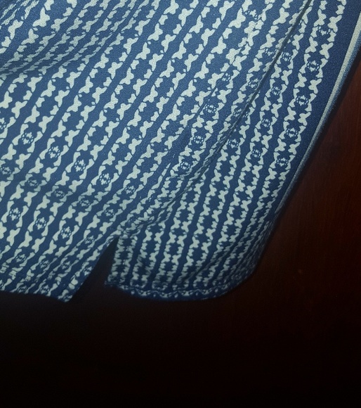 SHORT ❤SLEEVE TOP - Picture 3 of 3